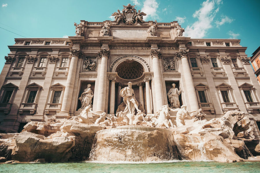 fontana di trevi