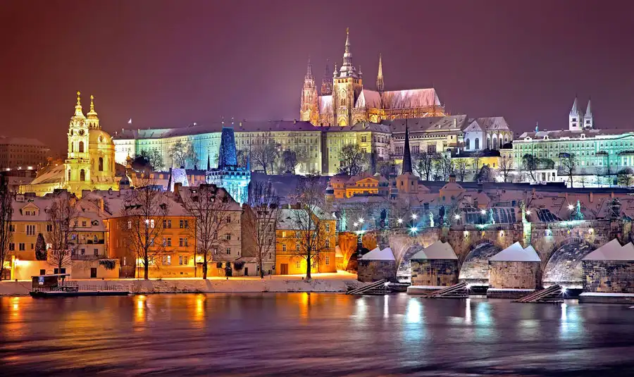 praga-de-noche